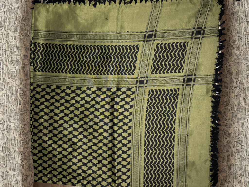 Classic Keffiyeh Scarf – Multiple Colours Available