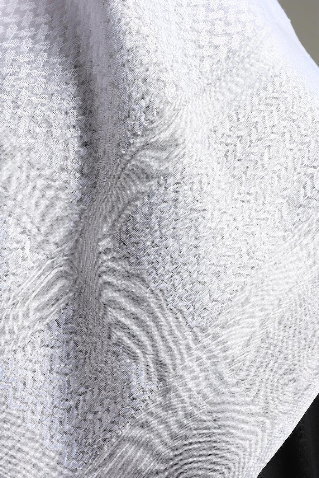 Classic White Shemagh